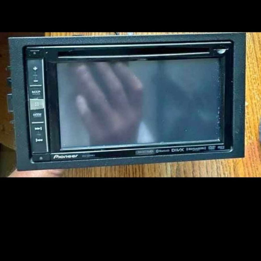 Pioneer DVD player bt navigation